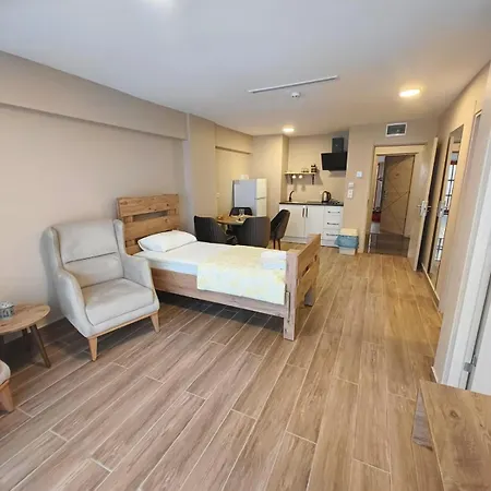 Hotel Majestik *